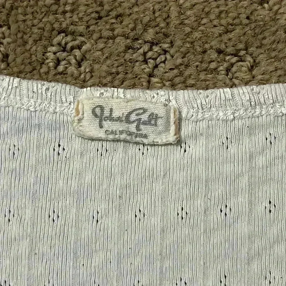 Brandy Melville/ John Galt pink top - Picture 3 of 3